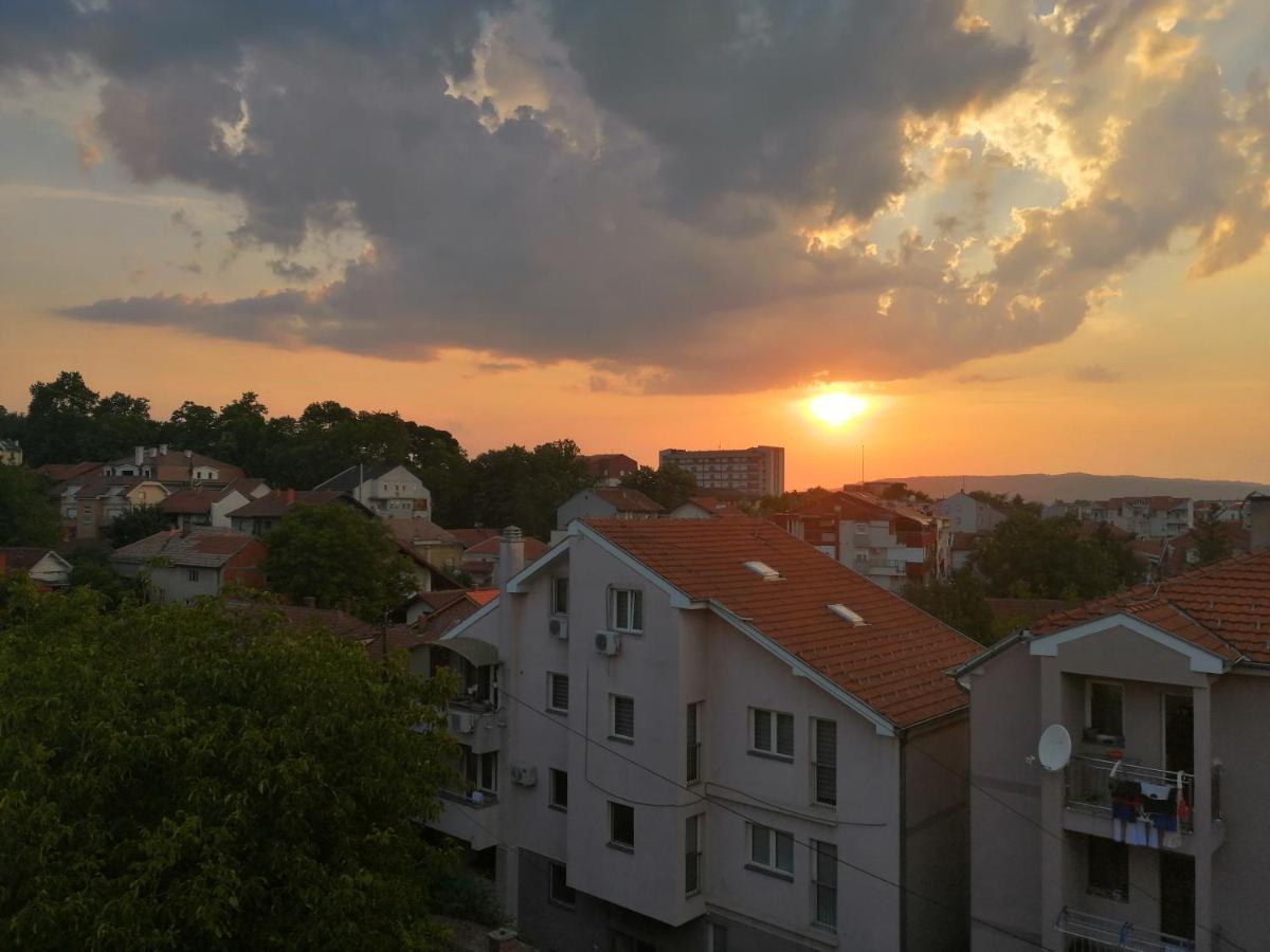 Apartman Mia Centar Kruševac 外观 照片