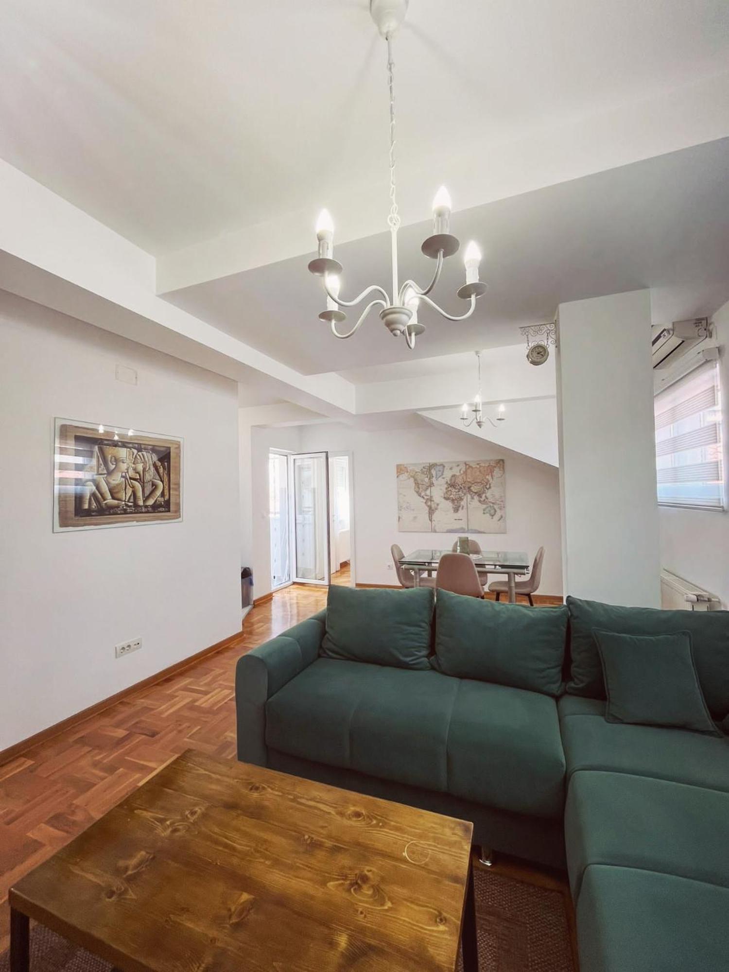Apartman Mia Centar Kruševac 外观 照片