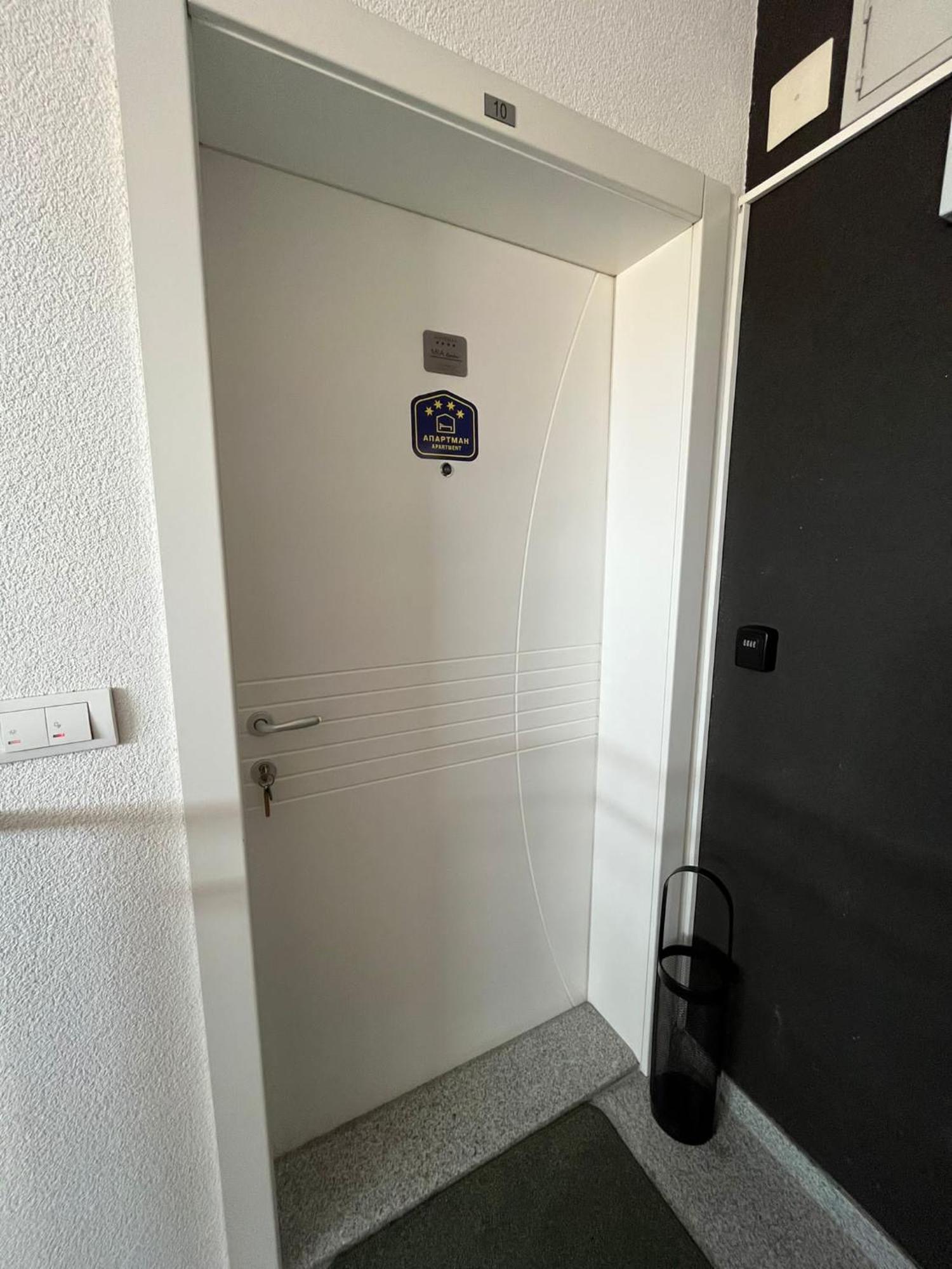 Apartman Mia Centar Kruševac 外观 照片