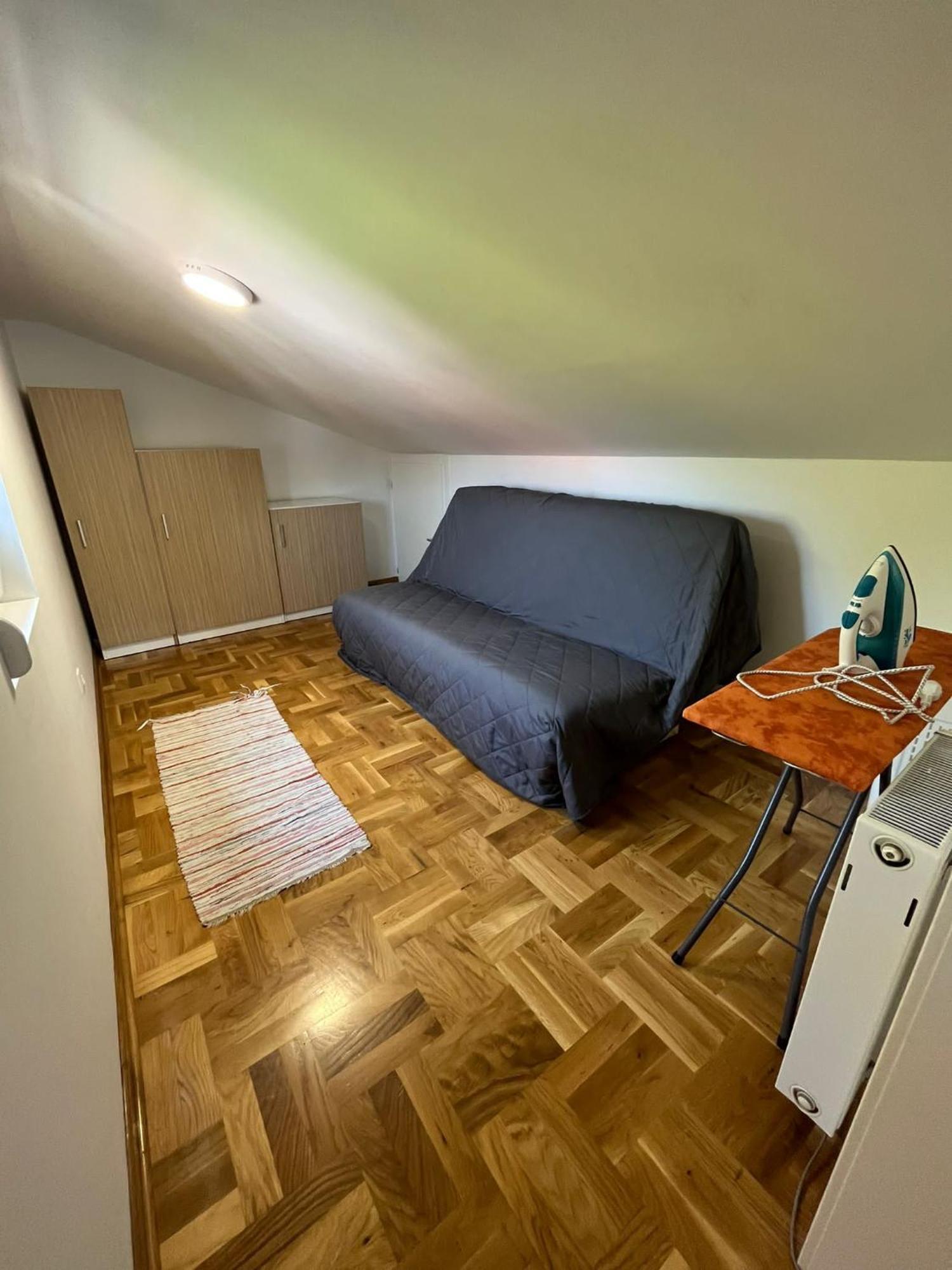 Apartman Mia Centar Kruševac 外观 照片