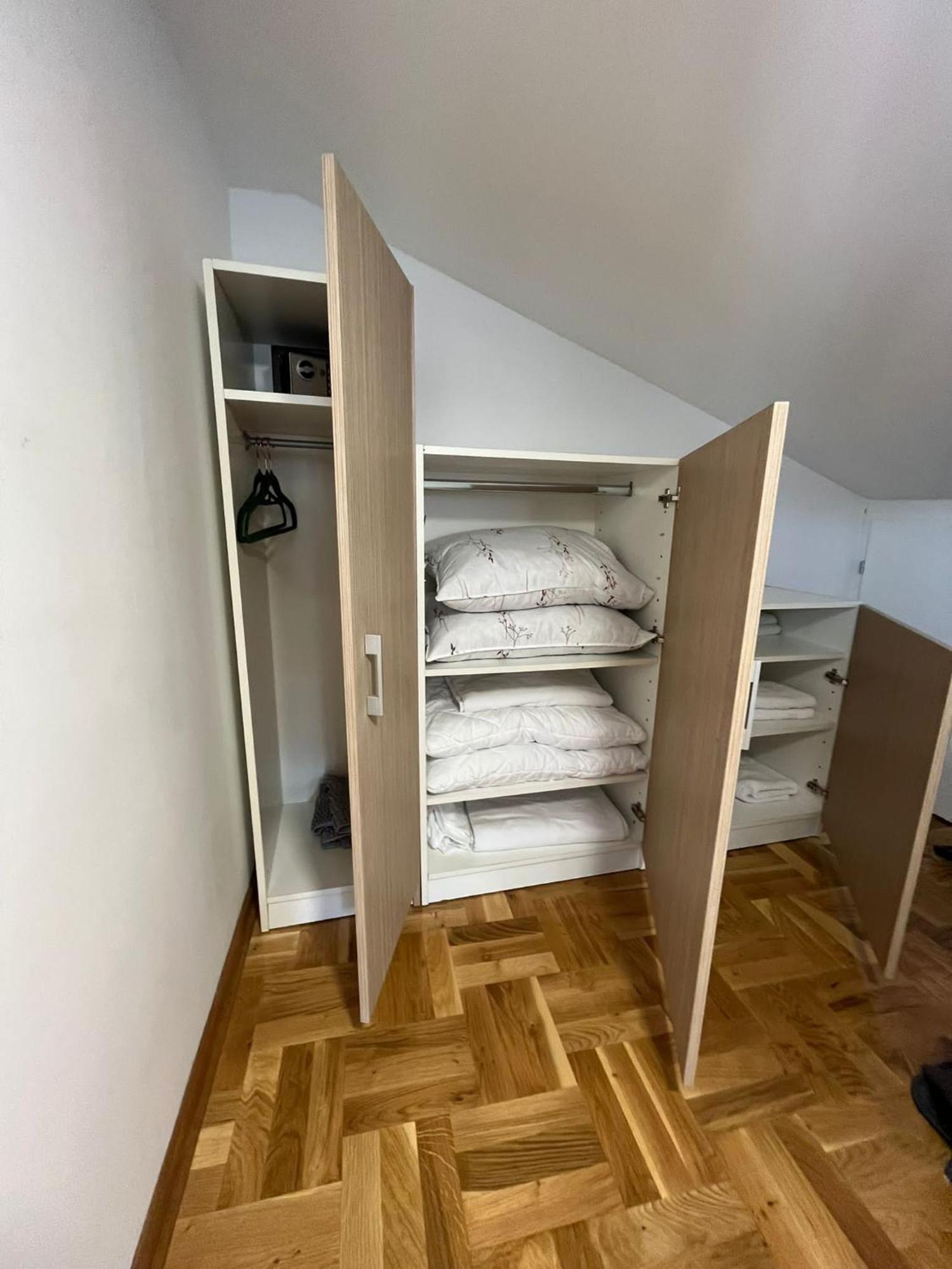 Apartman Mia Centar Kruševac 外观 照片